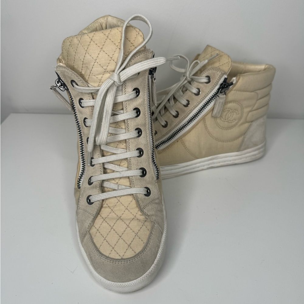 Chanel Quilted High Top Sneakers w/ Side Zipper - Beige Size 39